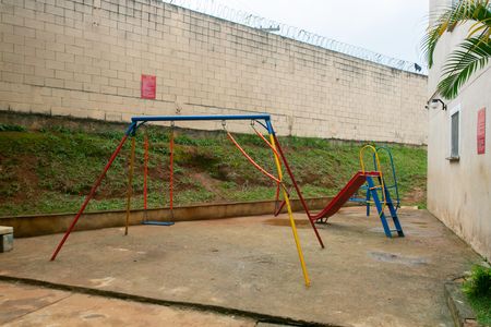 Apartamento para alugar com 45m², 2 quartos e 1 vagaÁrea comum - Playground