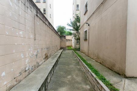 Apartamento para alugar com 45m², 2 quartos e 1 vagaÁrea comum 