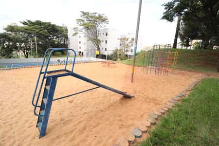 Apartamento para alugar com 80m², 3 quartos e 2 vagasÁrea comum - Playground