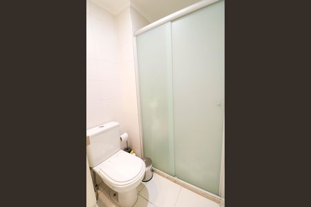 Apartamento à venda com 72m², 2 quartos e 2 vagas Apartamento à venda com 72m², 2 quartos e 2 vagasBanheiro