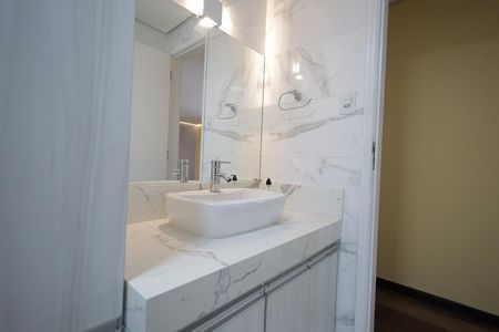 Apartamento à venda com 120m², 3 quartos e 1 vaga Apartamento à venda com 120m², 3 quartos e 1 vagaBanheiro 2