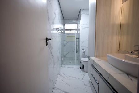 Apartamento à venda com 120m², 3 quartos e 1 vaga Apartamento à venda com 120m², 3 quartos e 1 vagaBanheiro 2