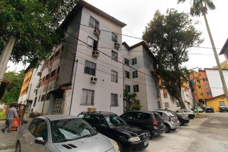 Apartamento à venda com 65m², 2 quartos e 1 vaga Apartamento à venda com 65m², 2 quartos e 1 vagaFachada