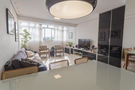 Apartamento à venda com 96m², 3 quartos e 2 vagasSala