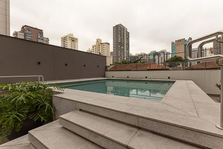 Apartamento para alugar com 25m², 1 quarto e sem vaga Apartamento para alugar com 25m², 1 quarto e sem vagaÁrea comum - Piscina
