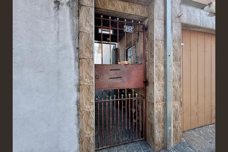 Casa para alugar com 70m², 1 quarto e sem vagaFachada 
