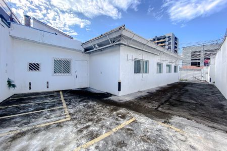 Casa para alugar com 496m², 8 quartos e 10 vagas Casa para alugar com 496m², 8 quartos e 10 vagasÁrea externa