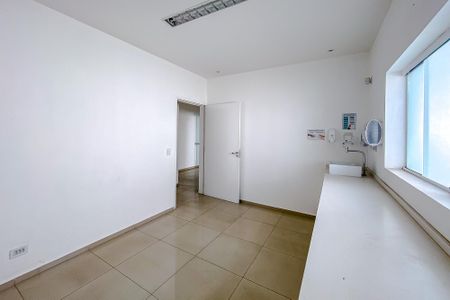 Casa para alugar com 496m², 8 quartos e 10 vagas Casa para alugar com 496m², 8 quartos e 10 vagasQuarto 2