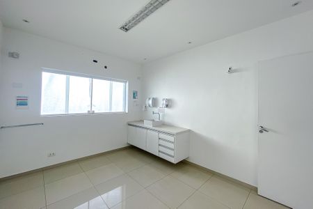 Casa para alugar com 496m², 8 quartos e 10 vagas Casa para alugar com 496m², 8 quartos e 10 vagasQuarto 4