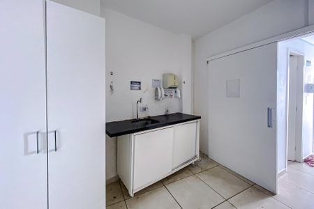 Casa para alugar com 496m², 8 quartos e 10 vagas Casa para alugar com 496m², 8 quartos e 10 vagasCozinha (Casa 2)
