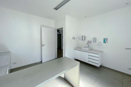 Casa para alugar com 496m², 8 quartos e 10 vagas Casa para alugar com 496m², 8 quartos e 10 vagasQuarto 6