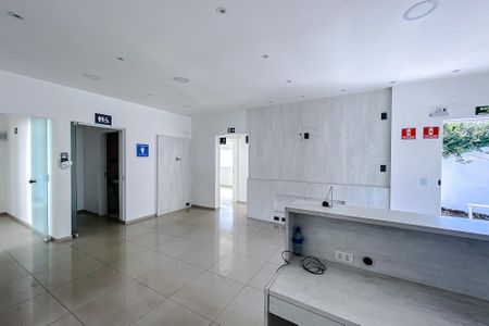 Casa para alugar com 496m², 8 quartos e 10 vagas Casa para alugar com 496m², 8 quartos e 10 vagasSala