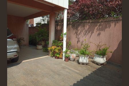 Casa à venda com 400m², 6 quartos e 3 vagasAREA EXTERNA