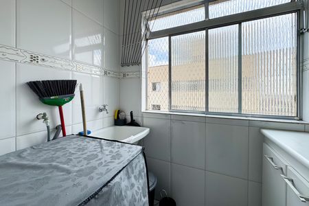 Apartamento à venda com 54m², 2 quartos e 1 vaga Apartamento à venda com 54m², 2 quartos e 1 vagaÁrea de Serviço