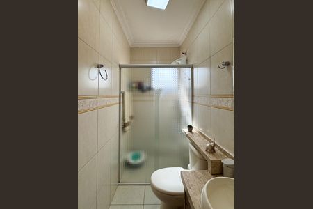 Apartamento à venda com 54m², 2 quartos e 1 vaga Apartamento à venda com 54m², 2 quartos e 1 vagaBanheiro Social