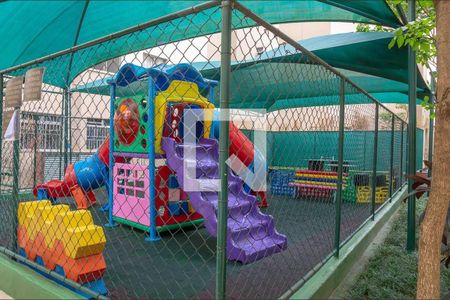 Apartamento à venda com 54m², 2 quartos e 1 vaga Apartamento à venda com 54m², 2 quartos e 1 vagaÁrea comum - Playground