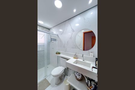 Casa de condomínio à venda com 182m², 3 quartos e 4 vagasBanheiro da Suíte 3