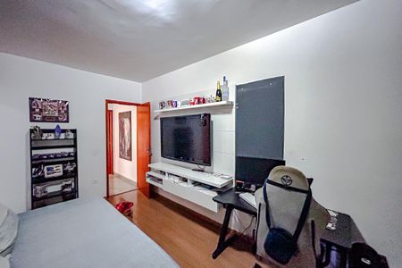 Casa de condomínio à venda com 182m², 3 quartos e 4 vagasQuarto 2 - Suíte