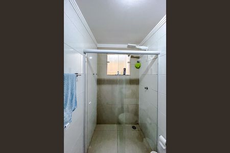 Casa de condomínio à venda com 182m², 3 quartos e 4 vagasBanheiro da Suíte 2