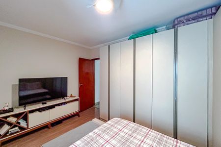 Casa de condomínio à venda com 182m², 3 quartos e 4 vagasQuarto 1 - Suíte