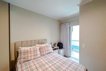 Casa de condomínio à venda com 182m², 3 quartos e 4 vagasQuarto 1 - Suíte