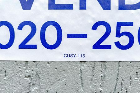 Casa de condomínio à venda com 182m², 3 quartos e 4 vagasCUSY-115