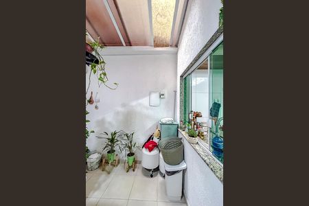 Casa de condomínio à venda com 182m², 3 quartos e 4 vagasÁrea de Serviço