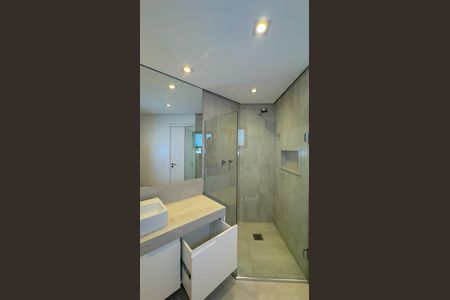 Apartamento à venda com 360m², 4 quartos e 4 vagas Apartamento à venda com 360m², 4 quartos e 4 vagasBanheiro da Suíte 3