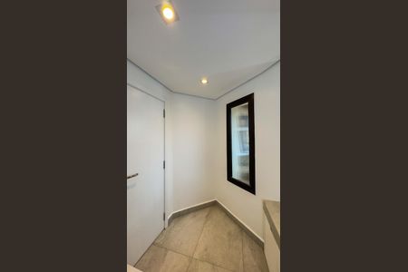 Apartamento à venda com 360m², 4 quartos e 4 vagas Apartamento à venda com 360m², 4 quartos e 4 vagasBanheiro da Suíte 1
