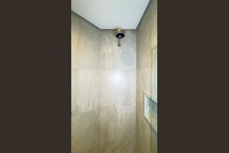 Apartamento à venda com 360m², 4 quartos e 4 vagas Apartamento à venda com 360m², 4 quartos e 4 vagasBanheiro da Suíte 4