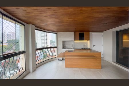 Apartamento à venda com 360m², 4 quartos e 4 vagas Apartamento à venda com 360m², 4 quartos e 4 vagasSacada