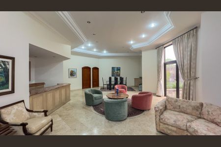 Apartamento à venda com 360m², 4 quartos e 4 vagas Apartamento à venda com 360m², 4 quartos e 4 vagasSalão de Festas