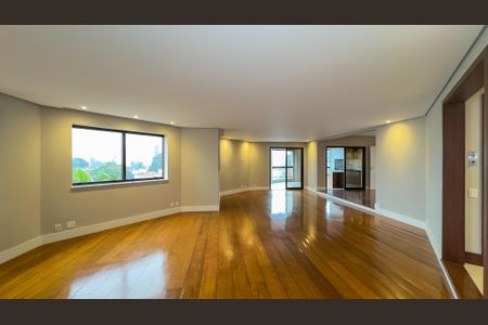 Apartamento à venda com 360m², 4 quartos e 4 vagas Apartamento à venda com 360m², 4 quartos e 4 vagasSala