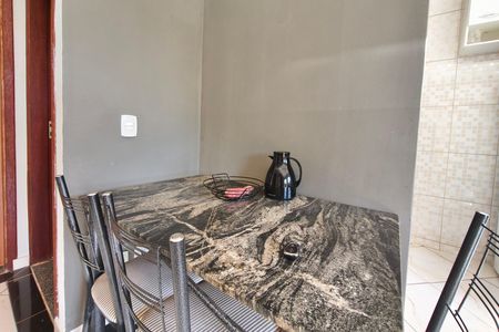 Sala de casa à venda com 3 quartos, 70m² em Jardim Nova Esperanca, Campinas