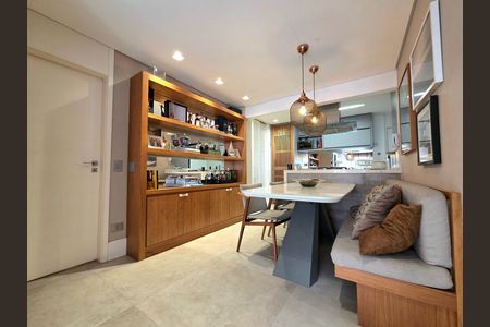 Apartamento à venda com 82m², 3 quartos e 1 vaga Apartamento à venda com 82m², 3 quartos e 1 vagaSala