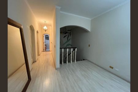 AREA INTERNA de casa à venda com 4 quartos, 330m² em City Bussocaba, Osasco