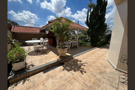 AREA EXTERNA de casa à venda com 4 quartos, 330m² em City Bussocaba, Osasco