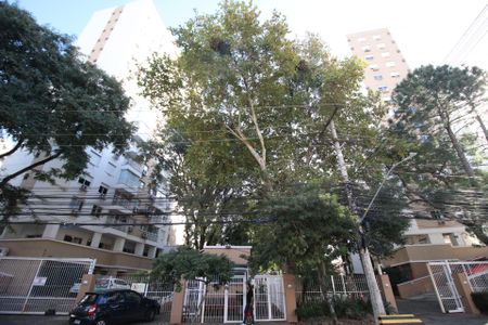 Apartamento para alugar com 69m², 2 quartos e 1 vagaFachada