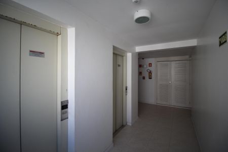 Apartamento para alugar com 69m², 2 quartos e 1 vagaCorredor