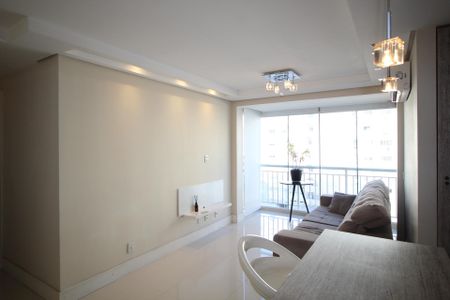 Apartamento para alugar com 69m², 2 quartos e 1 vagaSala