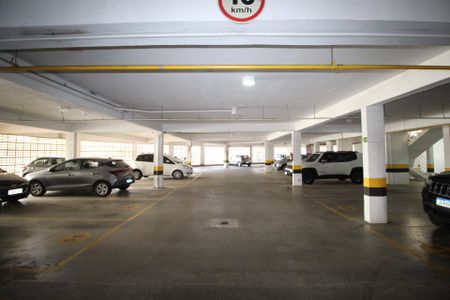 Apartamento para alugar com 69m², 2 quartos e 1 vagaGaragem