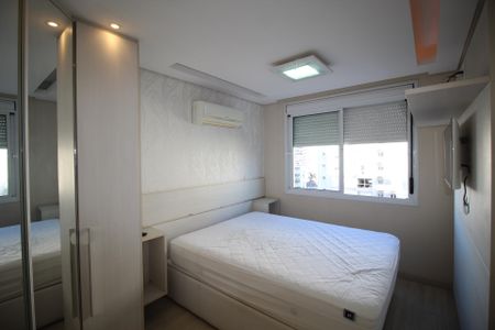 Apartamento para alugar com 69m², 2 quartos e 1 vagaSuíte 1