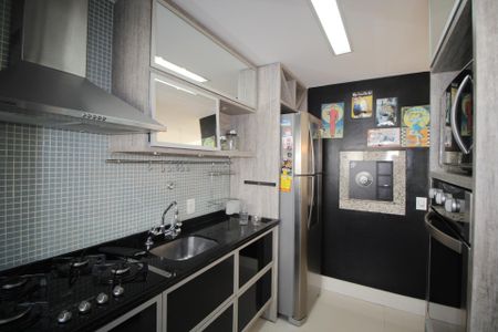 Apartamento para alugar com 69m², 2 quartos e 1 vagaCozinha