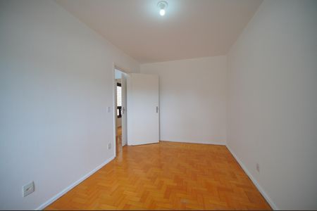 Apartamento para alugar com 56m², 2 quartos e sem vaga Apartamento para alugar com 56m², 2 quartos e sem vagaQuarto 2