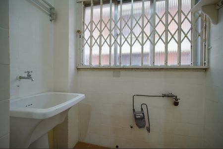 Apartamento para alugar com 56m², 2 quartos e sem vaga Apartamento para alugar com 56m², 2 quartos e sem vagaCozinha e Área de Serviço