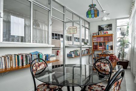 Apartamento para alugar com 25m², 1 quarto e sem vaga Apartamento para alugar com 25m², 1 quarto e sem vagaÁrea Comum - Sala de Leitura