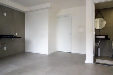 Apartamento à venda com 2 quartos, 47m² em Santo Cristo, Rio de Janeiro