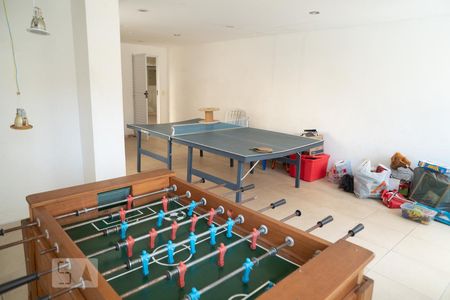 Apartamento para alugar com 64m², 2 quartos e 1 vaga