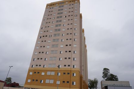 Apartamento para alugar com 55m², 2 quartos e 1 vagaFachada