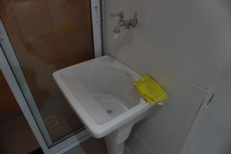 Apartamento para alugar com 55m², 2 quartos e 1 vagaCozinha e Área de Serviço